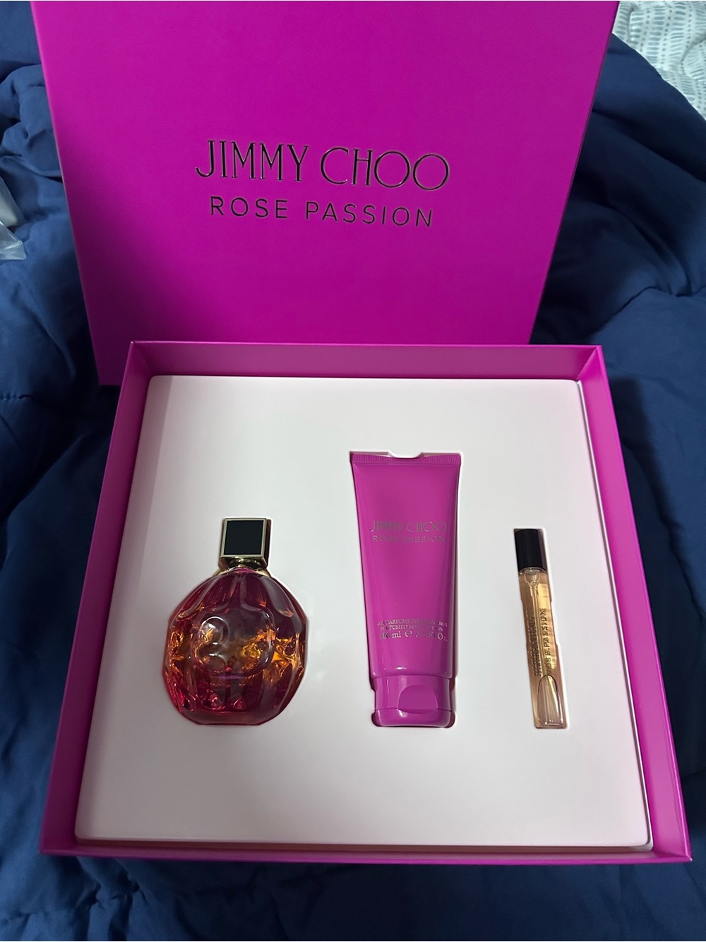 Jimmy Choo Rose Passion 3pc  Gift Set - Picture 5 of 5